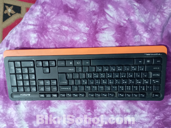 FGK1010 Keyboard and Mouse in Good Condition for Sale